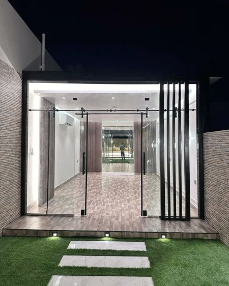 ساندوتش بنل مصانع في الخرج