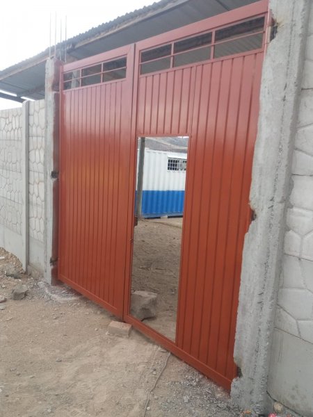 حداد ابواب حداد متنقل حي عرقة