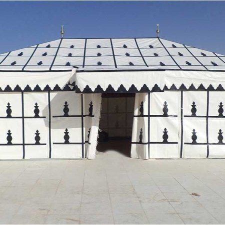 أفكار مبتكرة لتنسيق بيوت الشعر مع الحدائق شمال الرياض
